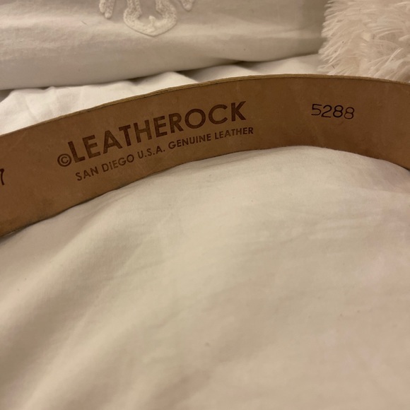 Cow Hide and Swarovski and Turquoise Belt - Picture 6 of 9